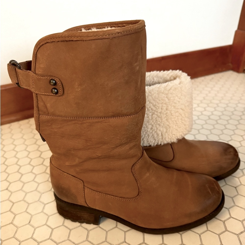 UGG Aldon boots - leather winter boots (weather resistant)
